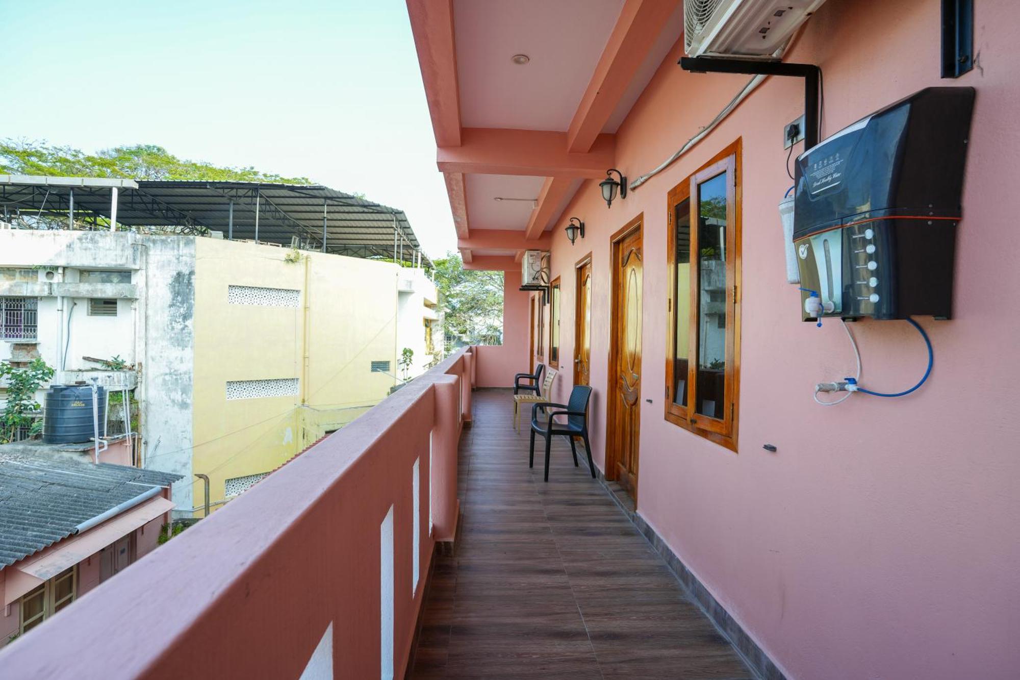 French Villa Pondicherry Eksteriør bilde