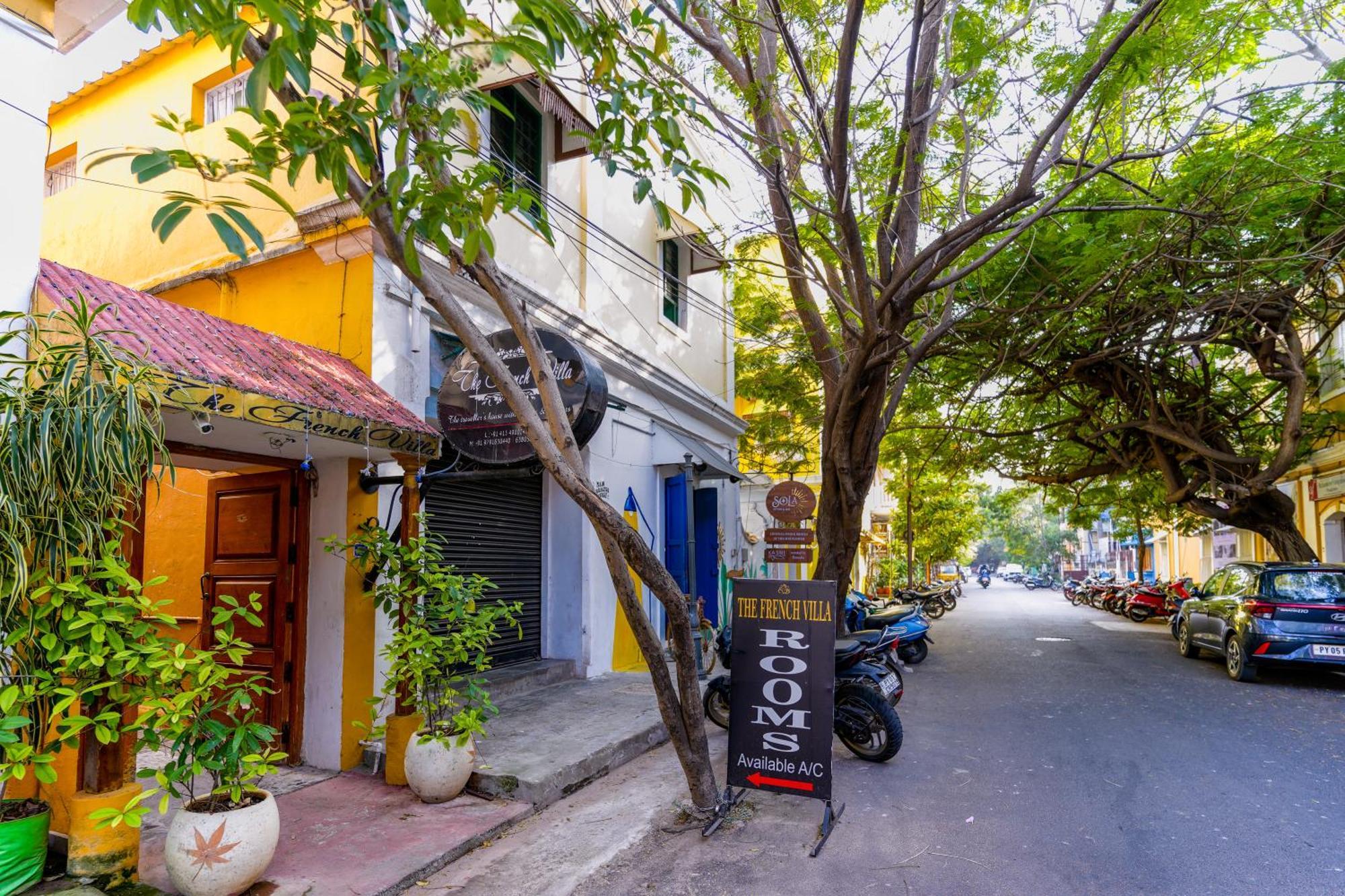 French Villa Pondicherry Eksteriør bilde