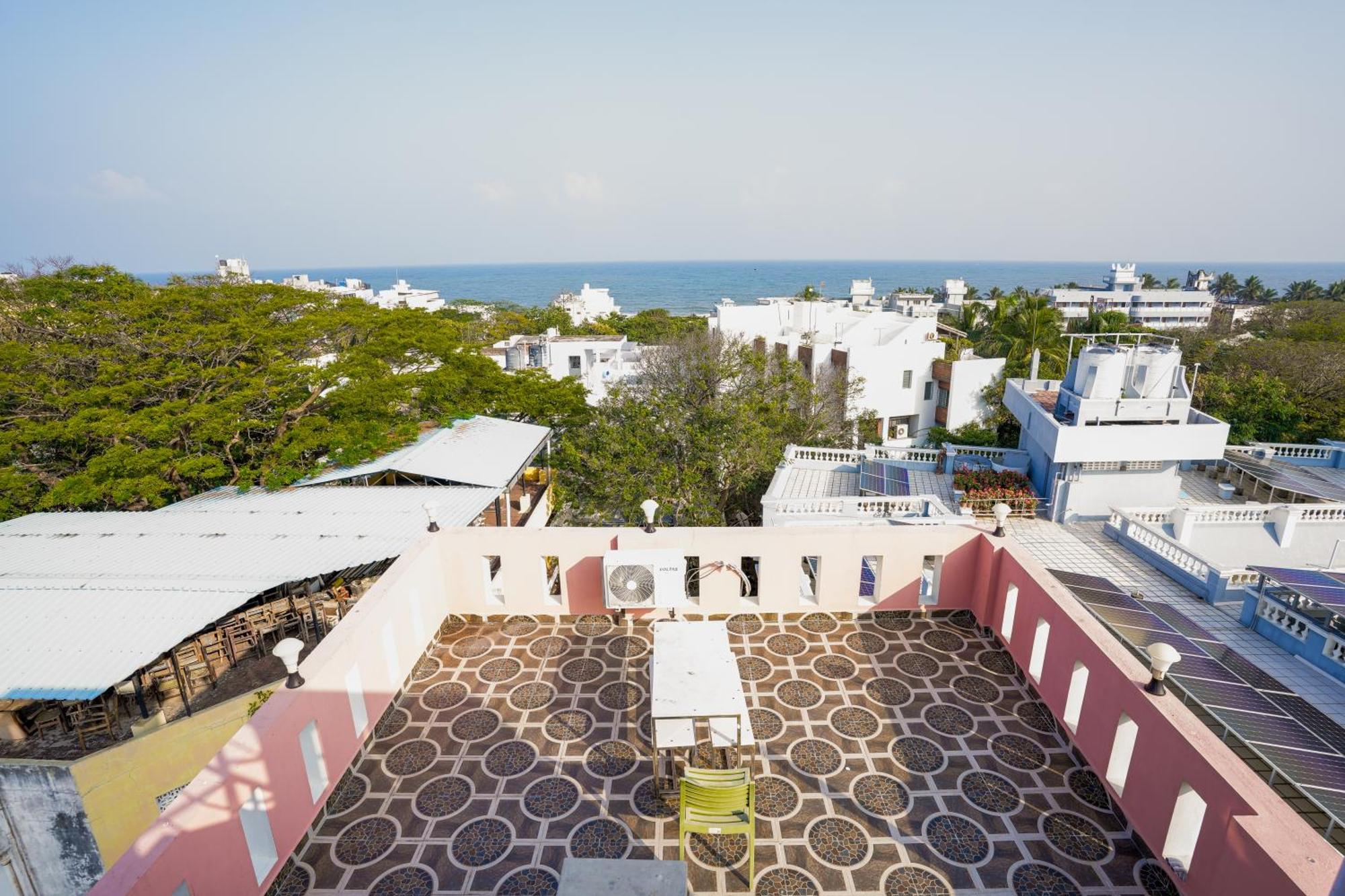 French Villa Pondicherry Eksteriør bilde