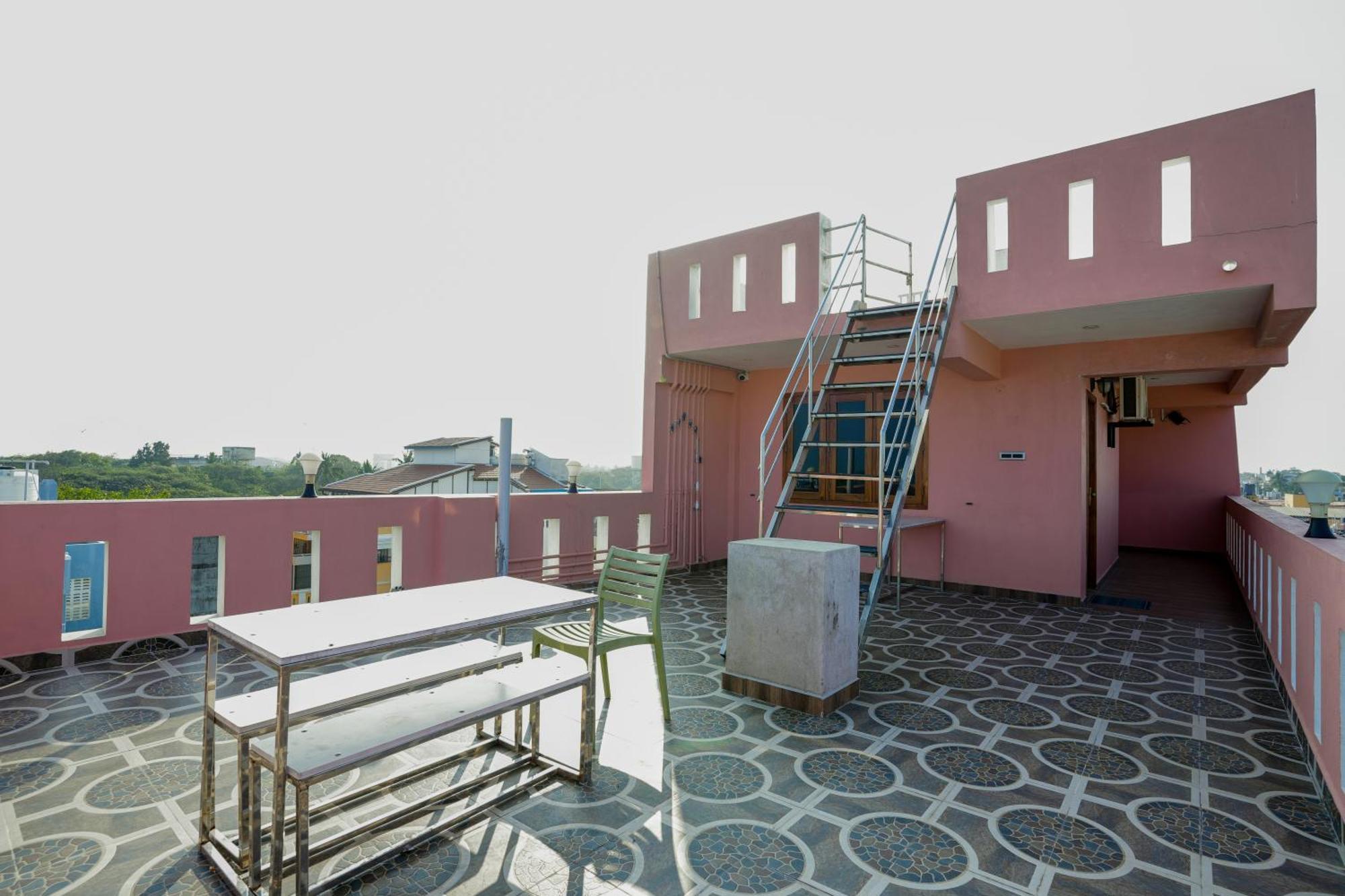 French Villa Pondicherry Eksteriør bilde