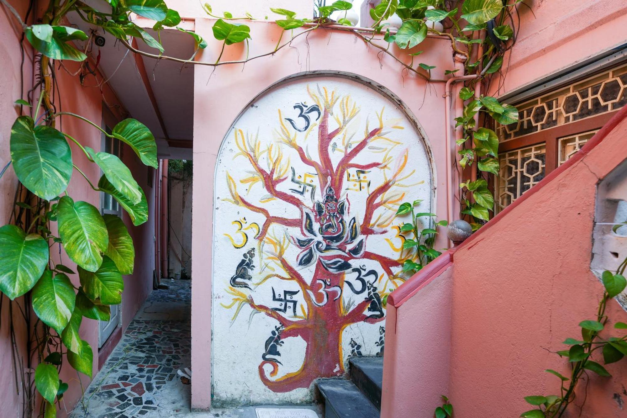 French Villa Pondicherry Eksteriør bilde
