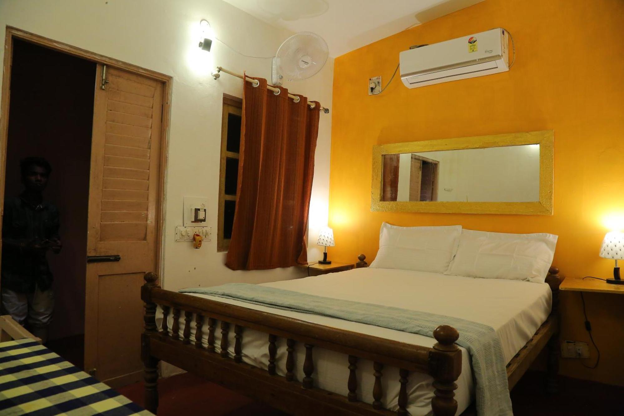 French Villa Pondicherry Eksteriør bilde